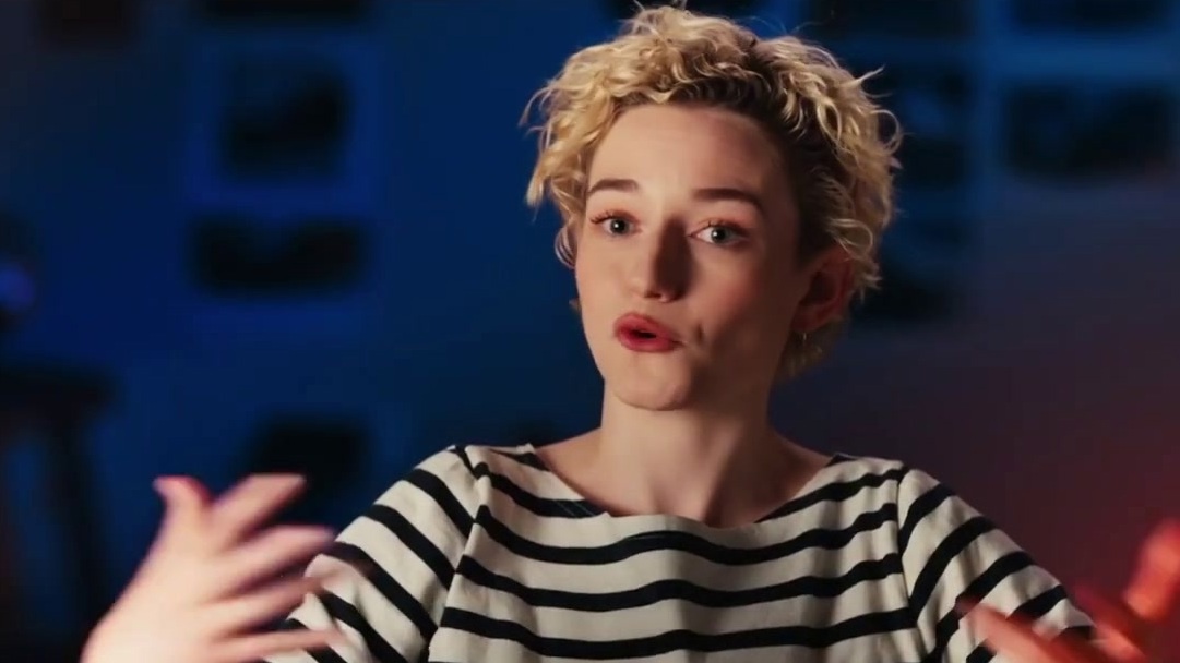 Weapons: Anfitrion Del Terror (Latin America Market Featurette Subtitled)