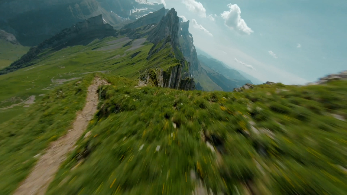 Los Alpes suizos vistos desde drones en primera persona (Parte 2)