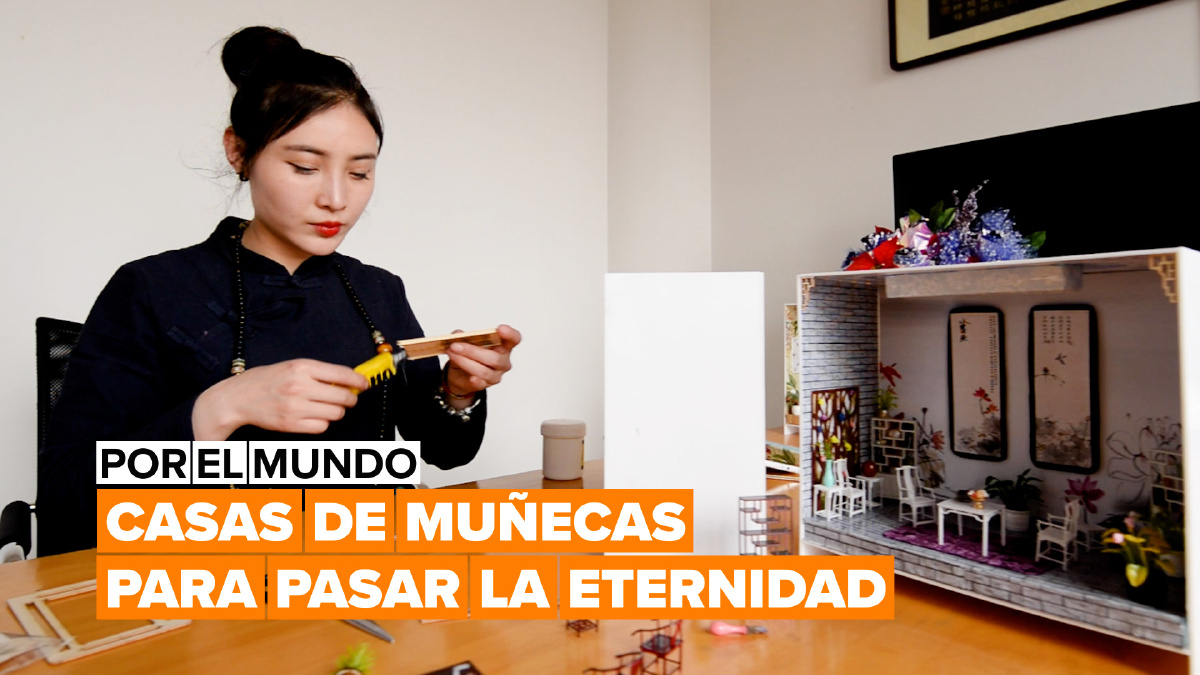 Por el mundo: casas de muñecas para los muertos