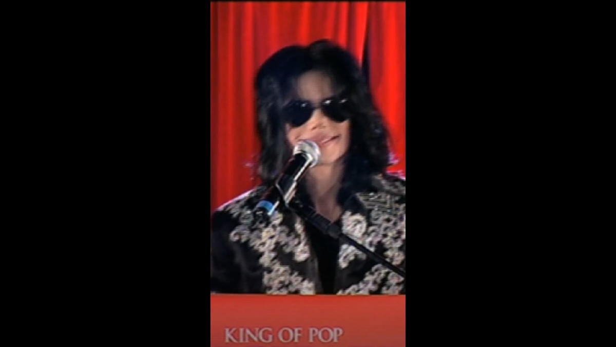 Los Acusantes De Agresión Sexual De Michael Jackson Reclaman 400 Millones De Dólares Por Daños Y Perjuicios