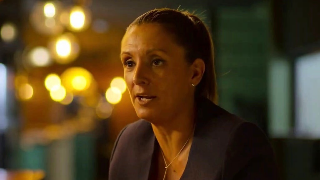 El Vendedor De Ilusiones: El Caso Generacion Zoe (Latin America Market Trailer 1)